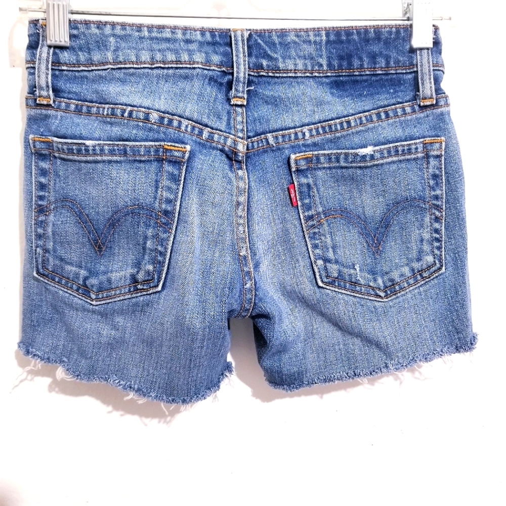 Levis cut out shorts